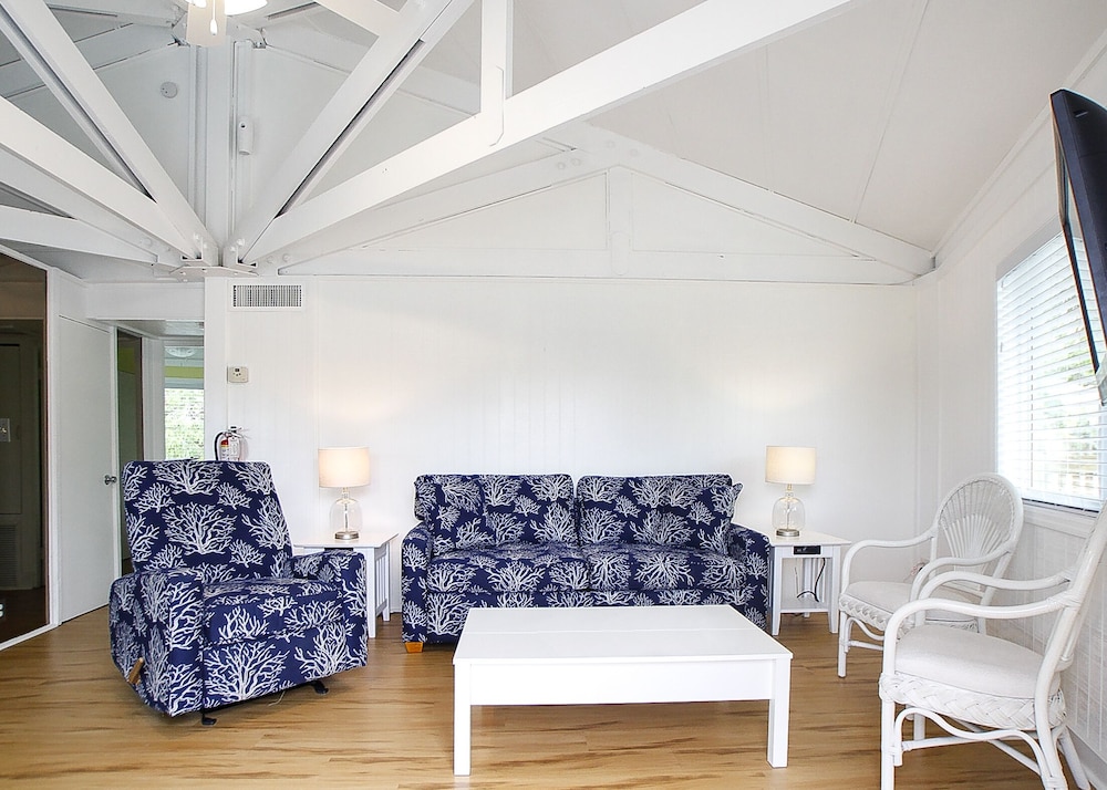 Topsider Resort - photo 3