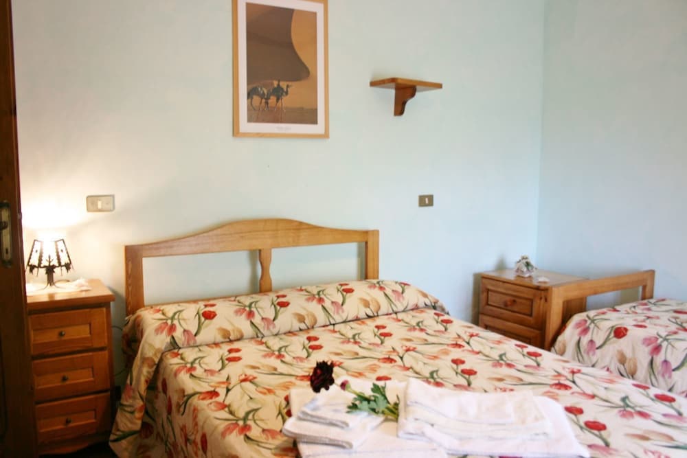 Beautiful private villa with WIFI private pool TV pets allowed and parking close to Arezzo — 4-Star Luxury Hotel in Civitella In Val Di Chiana, Italy
