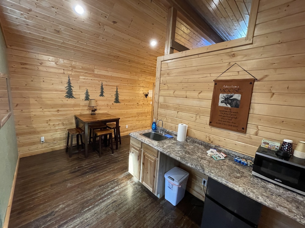 Bear Creek Resort — Thompson Falls — photo 4