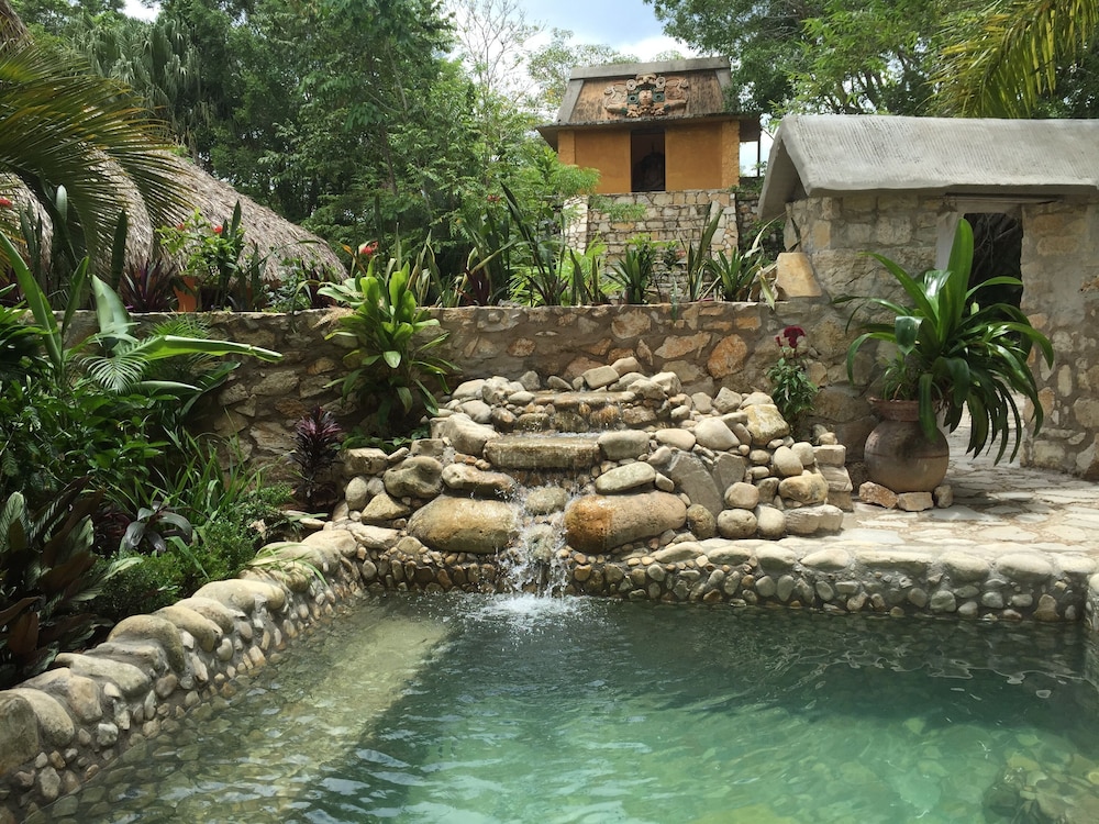 Private pool