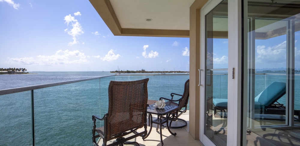 Pier House Resort & Spa - photo 53