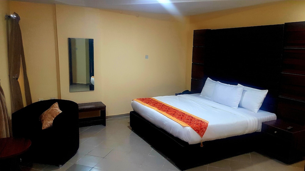 Blue Springs Hotel — Abuja — photo 4
