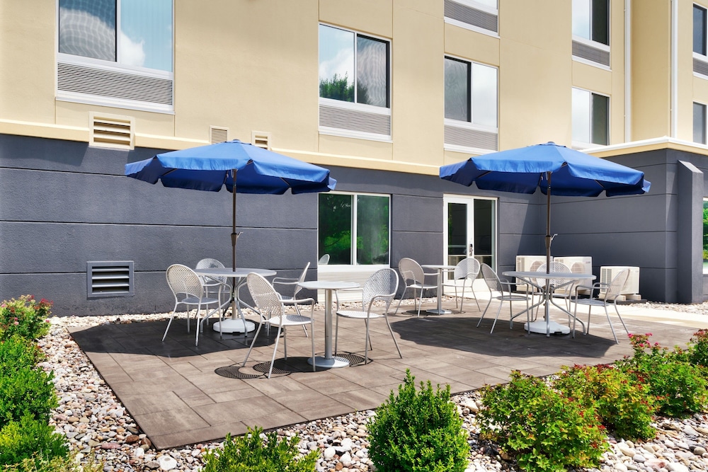 Fairfield Inn by Marriott Lexington Park Patuxent River Naval Air Station - photo 32