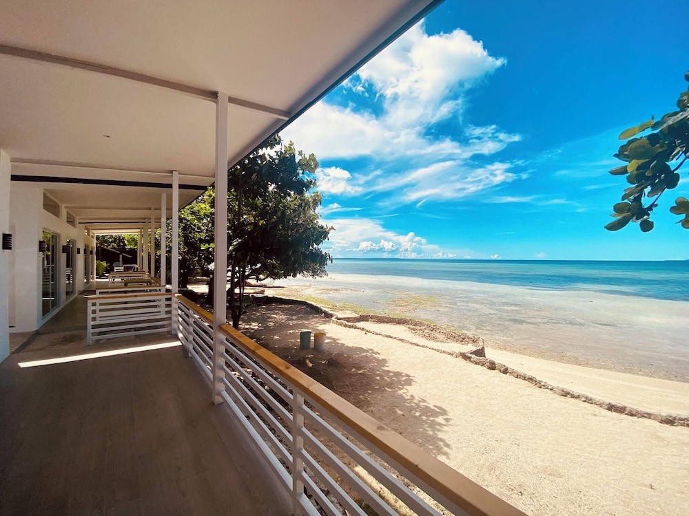 Mandala Beach Cebu by Hiverooms in Daanbantayan, Philippines