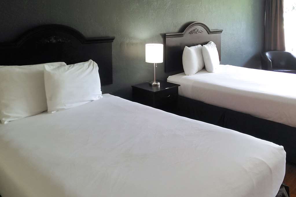 Econo Lodge Ormond Beach Area - photo 3