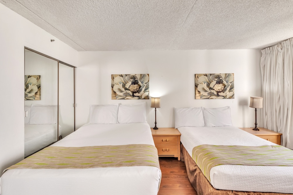 Waikiki Banyan Condo Located One Block From Waikiki Beach by Koko Resort Vacation Rentals - photo 26