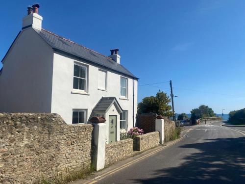 3 Bed in Charmouth 93420 — hotel in Charmouth
