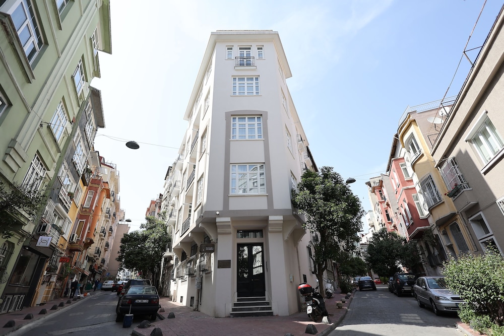 İstanbul Guesthouse — 4-Star Luxury Hotel in Istanbul, Turkey