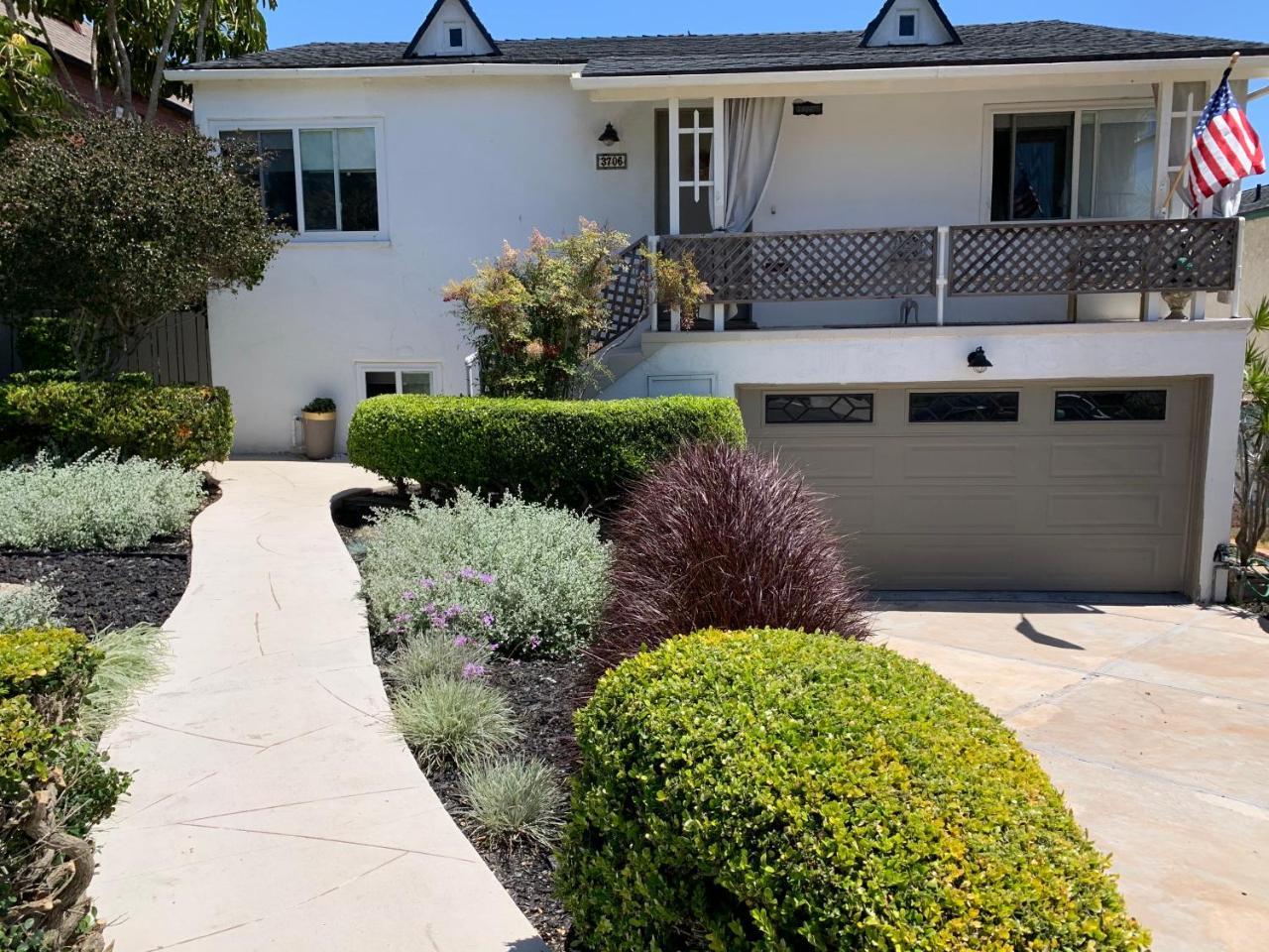 Quiet3BD2BABikesDeckGarageLaundry - carbon neutral hotel in San Pedro