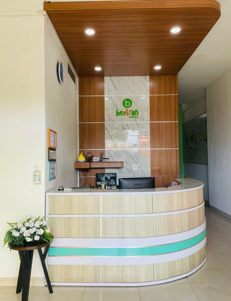 Berlian Hotel — hotel in Ende