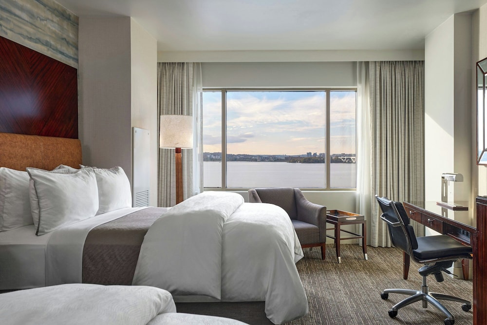 The Westin Washington National Harbor - photo 14