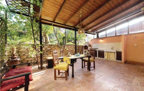 Holiday Home Cornino Tp With Fireplace I — 4-Star Luxury Hotel in Custonaci, Italy