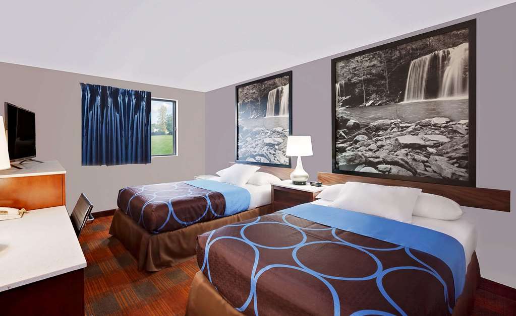 Super 8 by Wyndham Fayetteville - photo 14