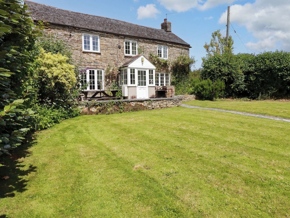 Trewillig Cottage — 4-Star Luxury Hotel in Wadebridge, United Kingdom