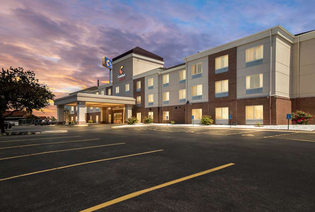 Comfort Suites Mount Vernon - photo 4