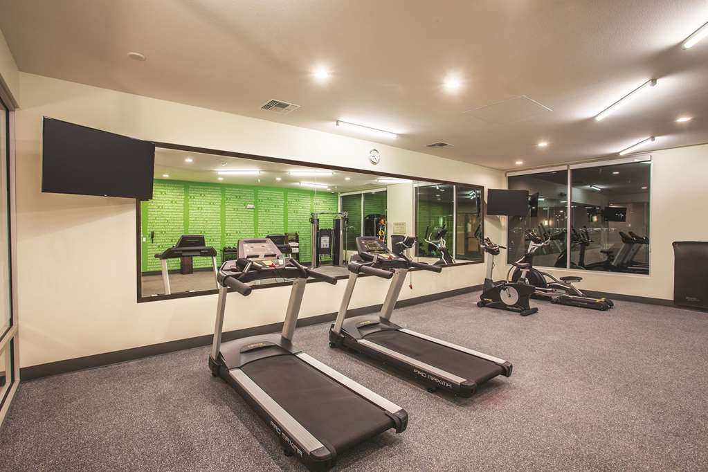 La Quinta Inn & Suites by Wyndham Morgan Hill San Jose South - photo 15