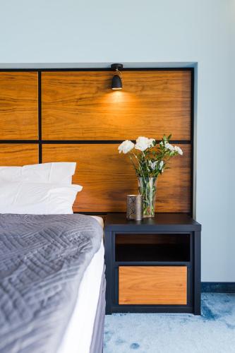 Willa Port Apartament Premium z widokiem na jezioro — 4-Star Luxury Hotel in Ostroda, Poland