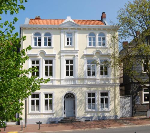 Ferienwohnungen an der Kaiserpfalz — 4-Star Luxury Hotel in Goslar, Germany