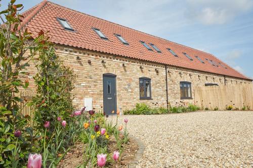 Wild Cherry Barn Ashlin Farm Barns in Lincoln, United Kingdom
