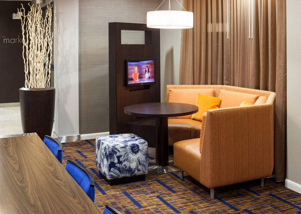 Courtyard by Marriott Brownsville - photo 5