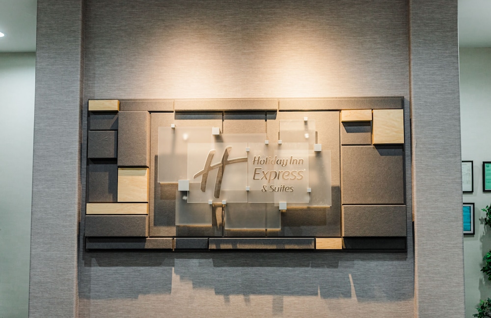 Holiday Inn Express Greenville by IHG - photo 63