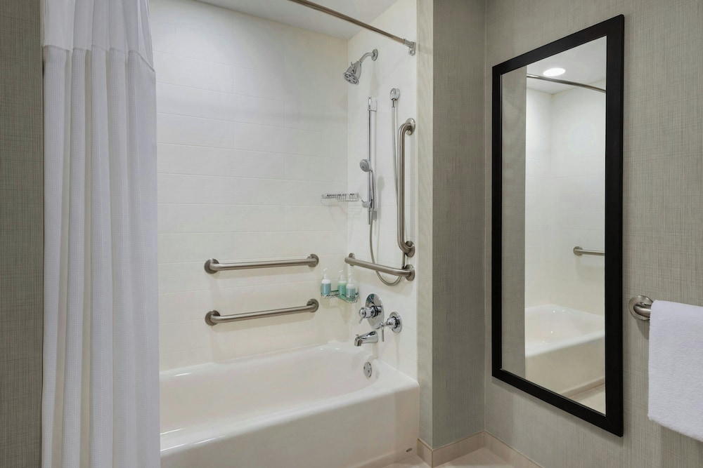Residence Inn by Marriott Downtown Long Beach - photo 26