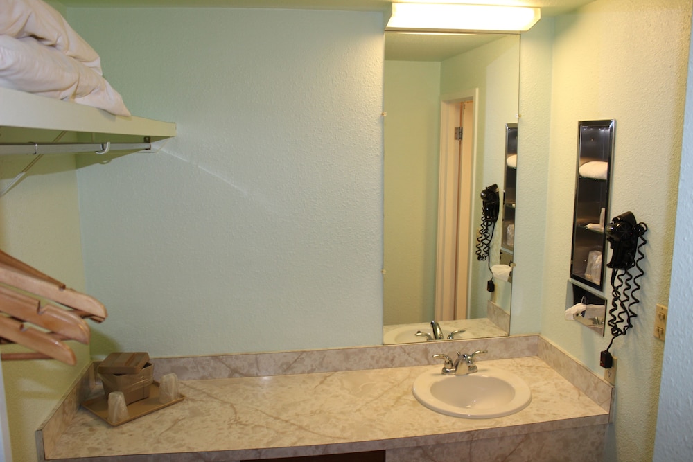 Safari Inn - photo 24