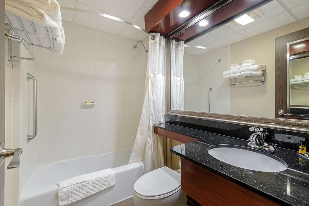 Best Western Plus Augusta Civic Center Inn - photo 13