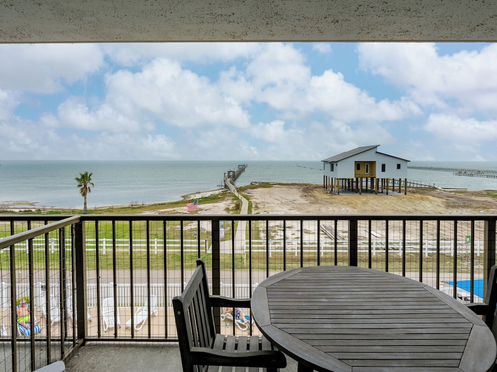 Laguna Reef #205 La Las — 4-Star Luxury Hotel in Rockport, United States