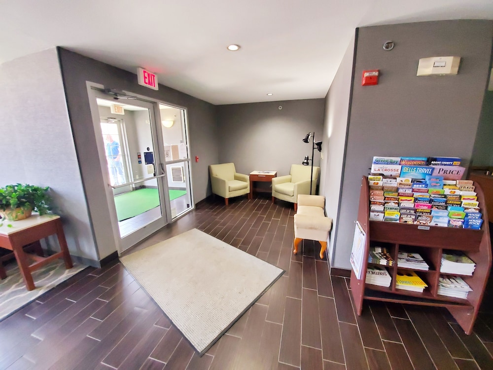 Americas Best Value Inn & Suites Racine - photo 2