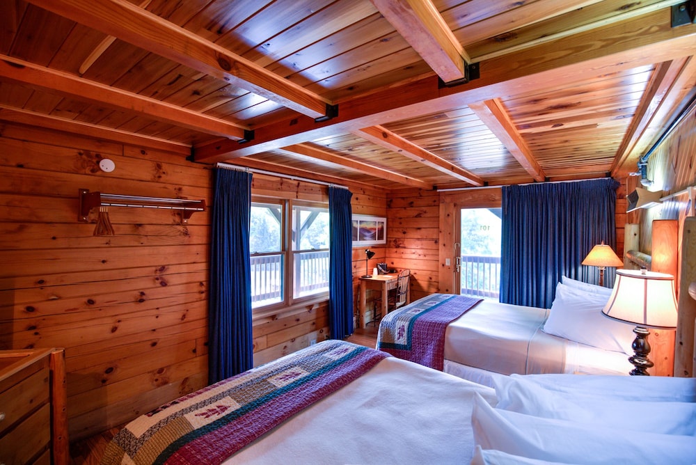 Cliffview Resort - photo 8