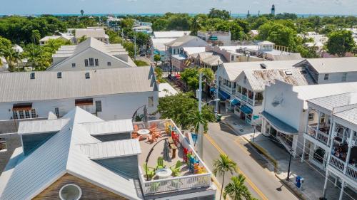 Mayas Secret Treasure by Last Key Realty — 4-Star Luxury Hotel in Key West, United States