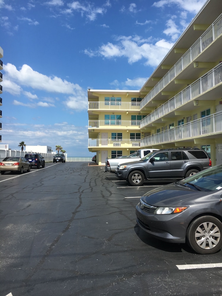 Sea Shells Beach Club - photo 84