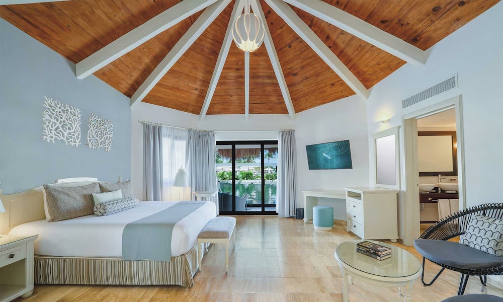 Grand Palladium Select White Sand Resort & Spa All Inclusive