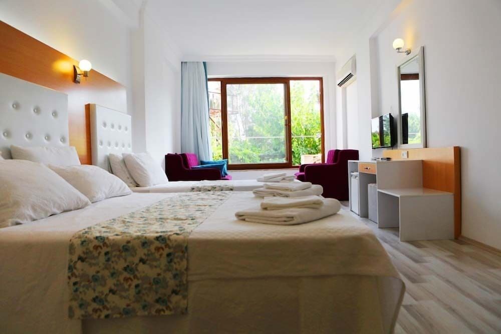 Ugur Hotel — Kas — photo 4