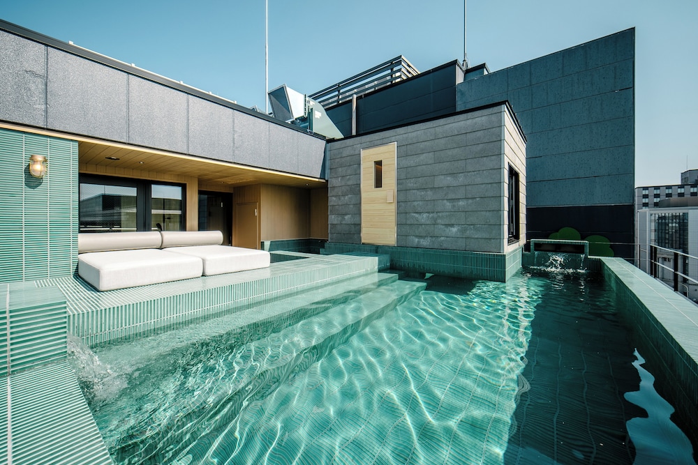 Moku Kyoto — 4-Star Luxury Hotel in Kyoto, Japan