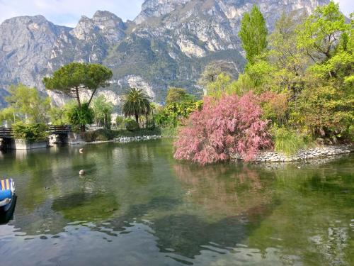 Riva del Garda — 4-Star Luxury Hotel in Riva Del Garda, Italy