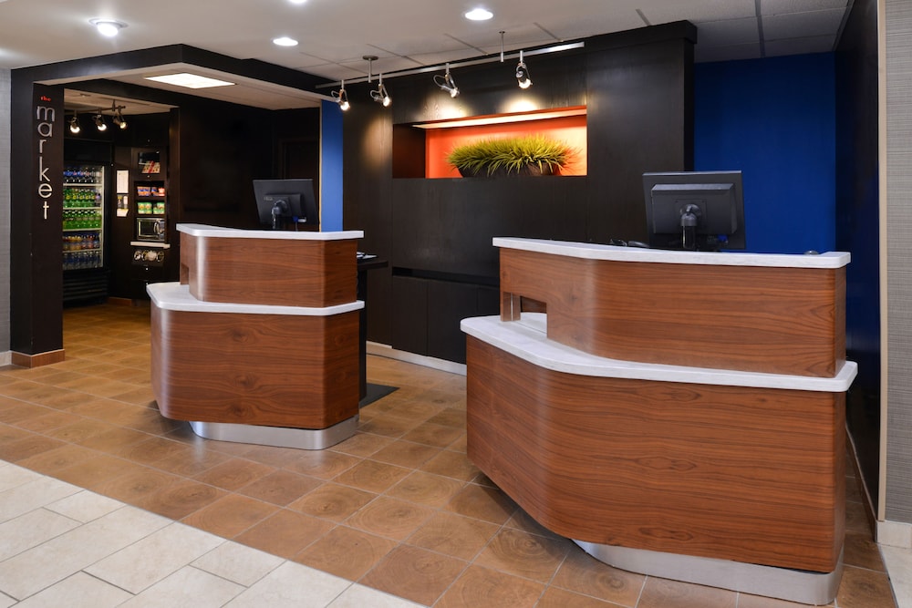 Country Inn & Suites by Radisson Brown Deer Milwaukee North - photo 6