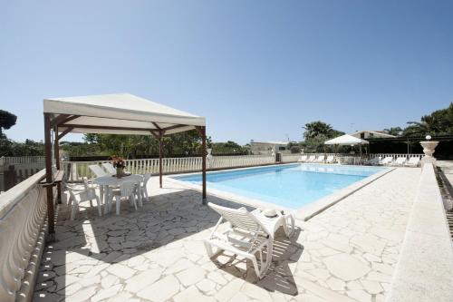 Villa Kaukana — 4-Star Luxury Hotel in Santa Croce Camerina, Italy