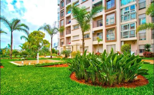 Architects Haven in Luxury 3BR Near Train & Tramway — 4-Star Luxury Hotel in Casablanca, Morocco