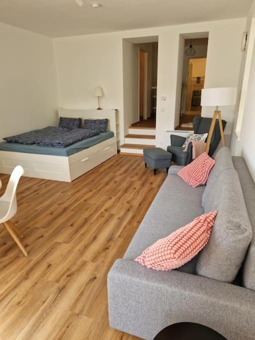 Beethoven29 Studio mit Garten direkt in Krems — 4-Star Luxury Hotel in Krems An Der Donau, Austria