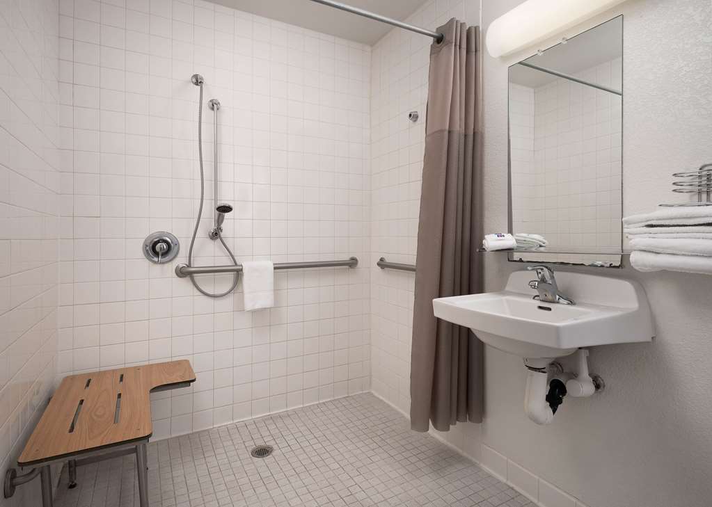 Motel 6 Carpinteria CA Santa Barbara North - photo 20