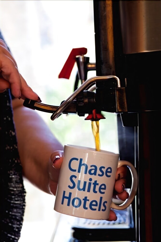 Chase Suite Hotel Tampa - photo 39
