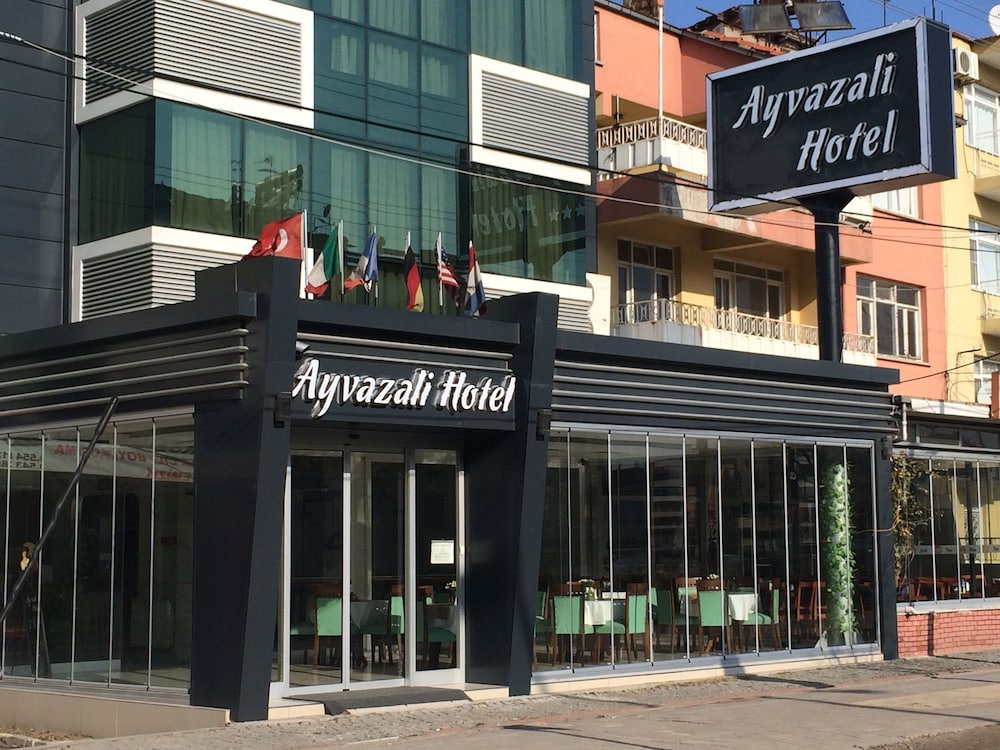 Ayvazali Hotel — Bergama