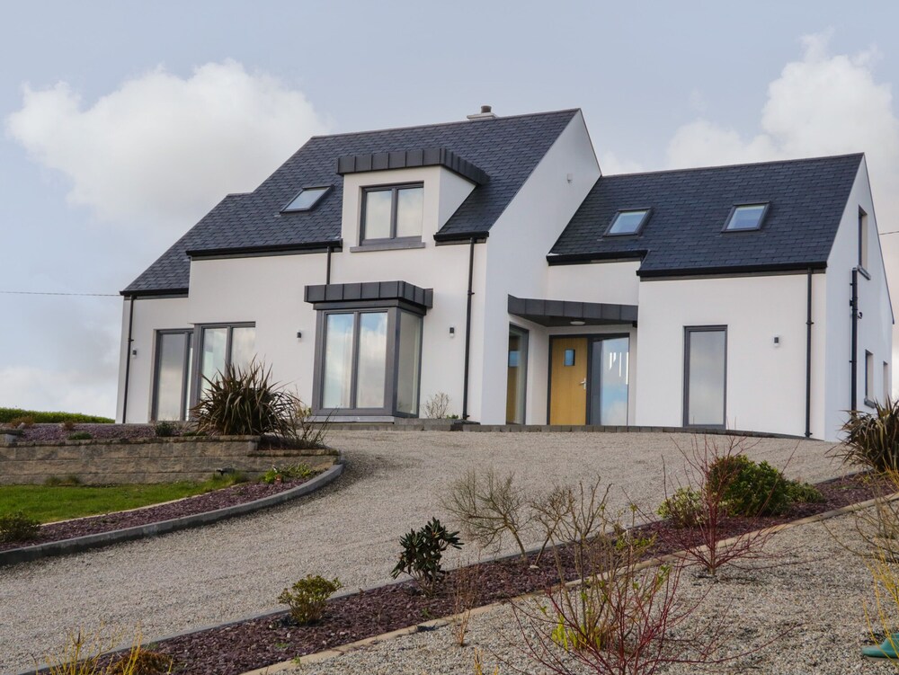 Moorhen House — 4-Star Luxury Hotel in Donegal, Republic of Ireland