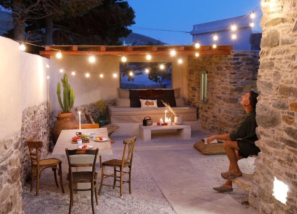Onos Eco Living in Tinos, Greece