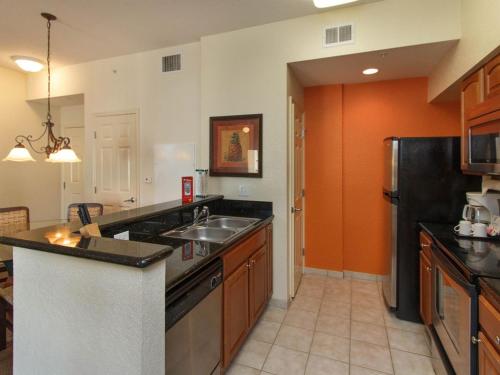 Luxury Resort Condo 2 or 3 BR Premium suites - photo 8