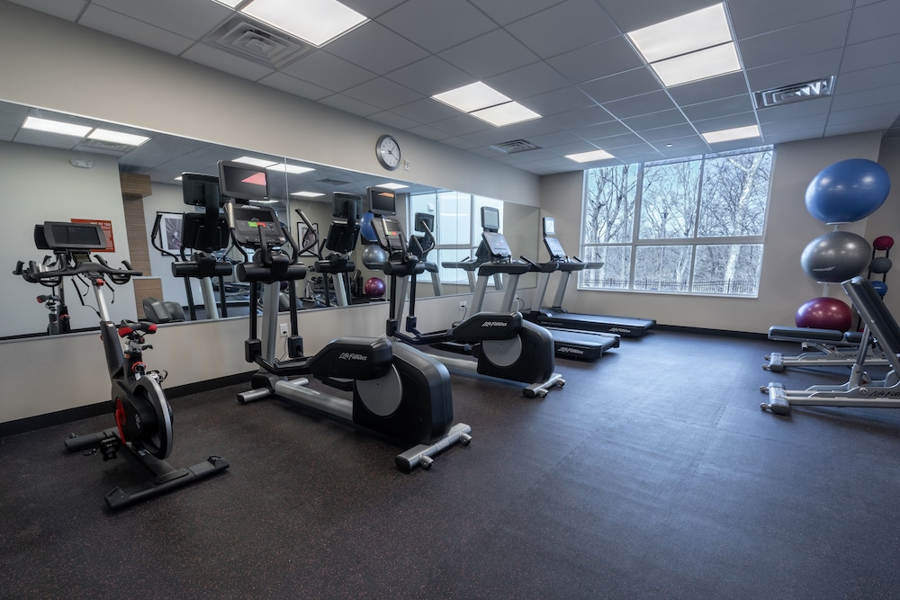 TownePlace Suites by Marriott Clinton - photo 20