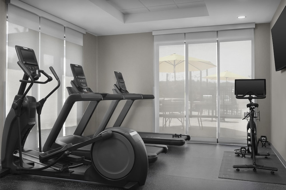 Home2 Suites by Hilton Sevierville - photo 24