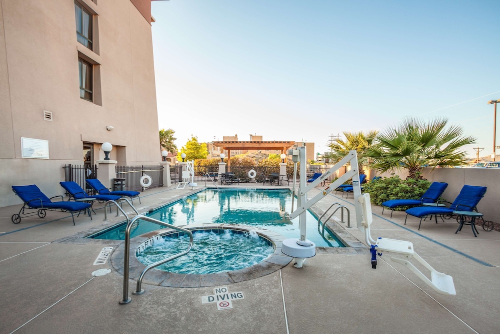 Hilton Garden Inn El Paso University - photo 19